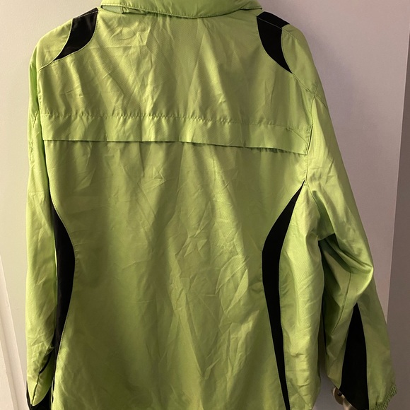 Green Athletic coat - Picture 2 of 3